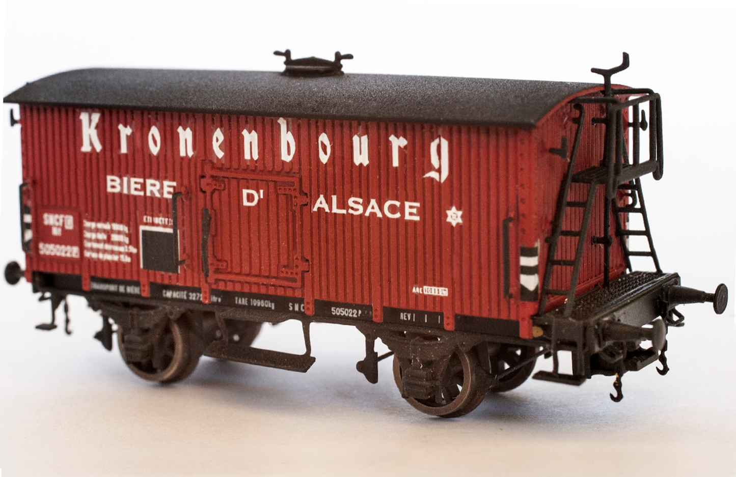 AP4019-02 Beer Wagon "Kronenbourg" - SNCF  II-III Era