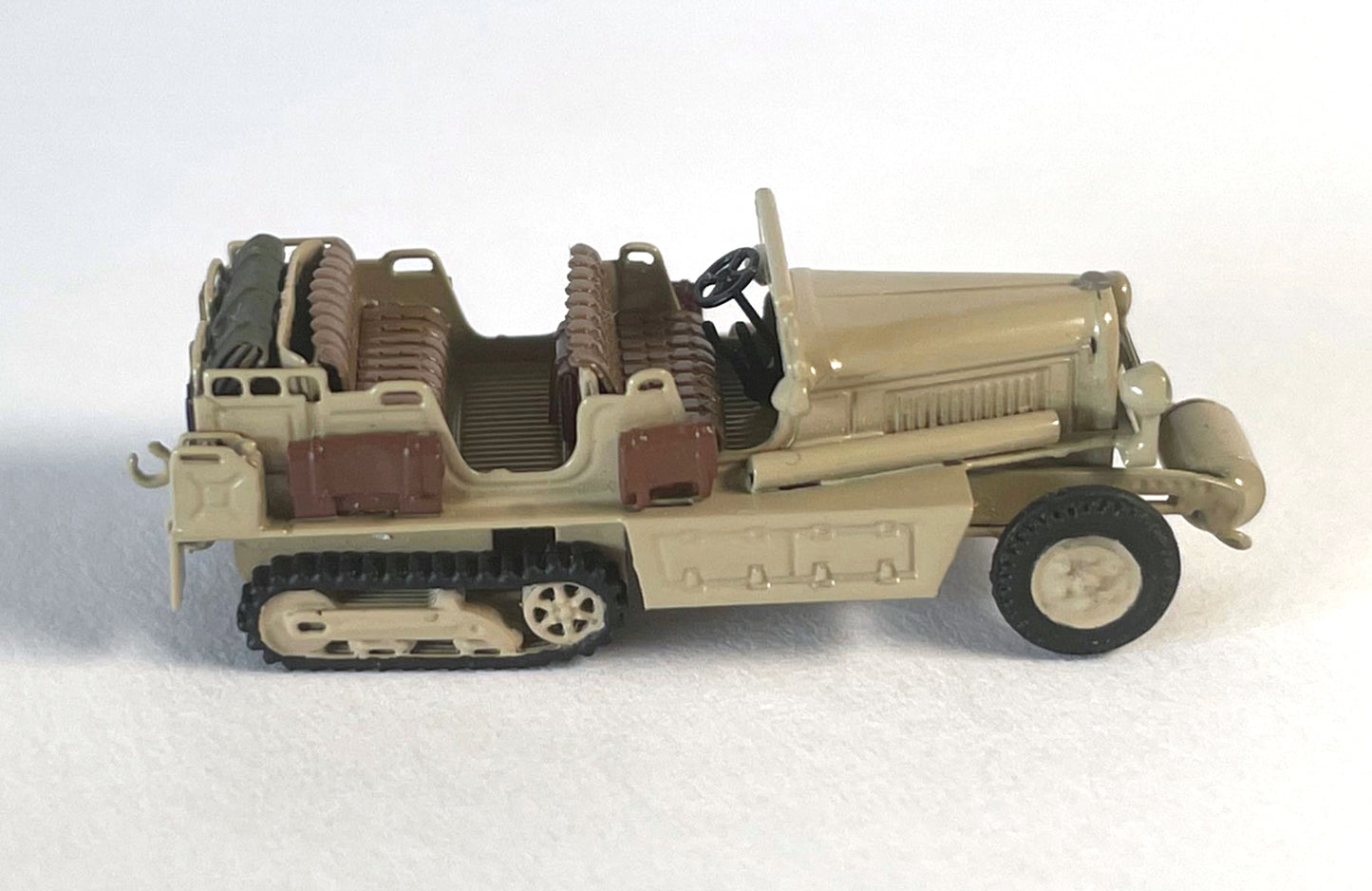 AP5008-01 Citroen Kegresse Half-tracked Type P17