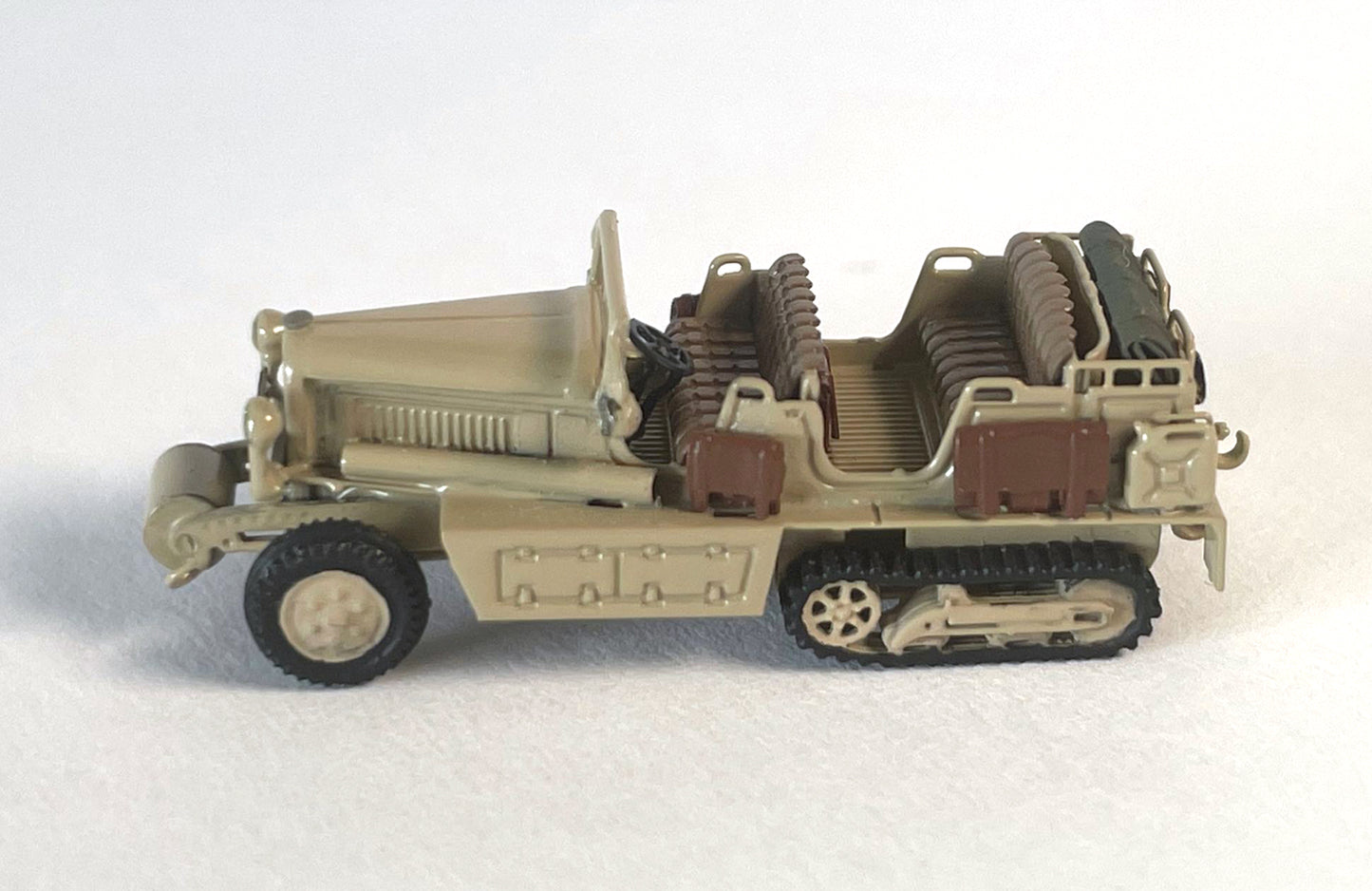 AP5008-01 Citroen Kegresse Half-tracked Type P17