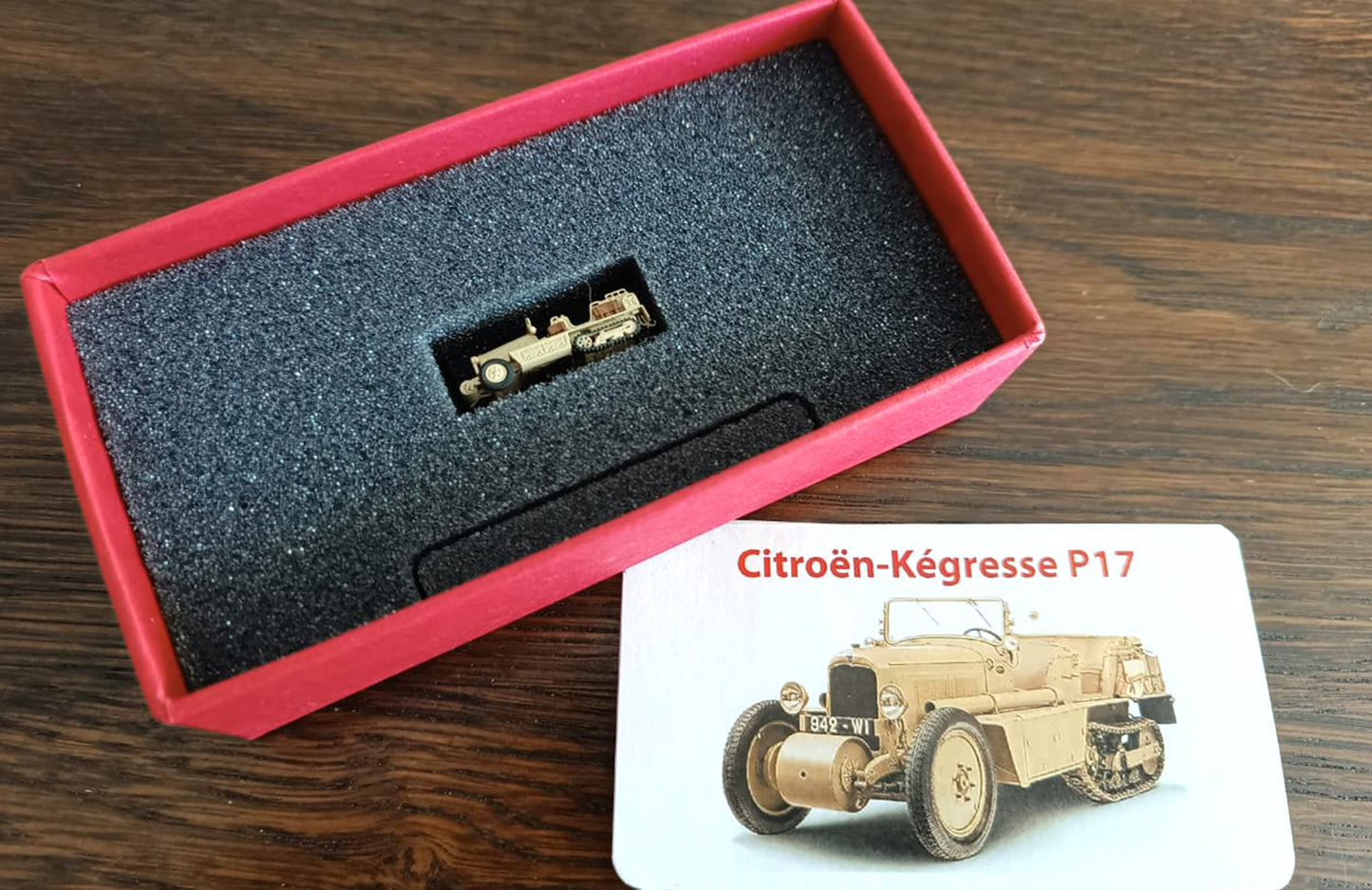 AP5008-01 Citroen Kegresse Half-tracked Type P17