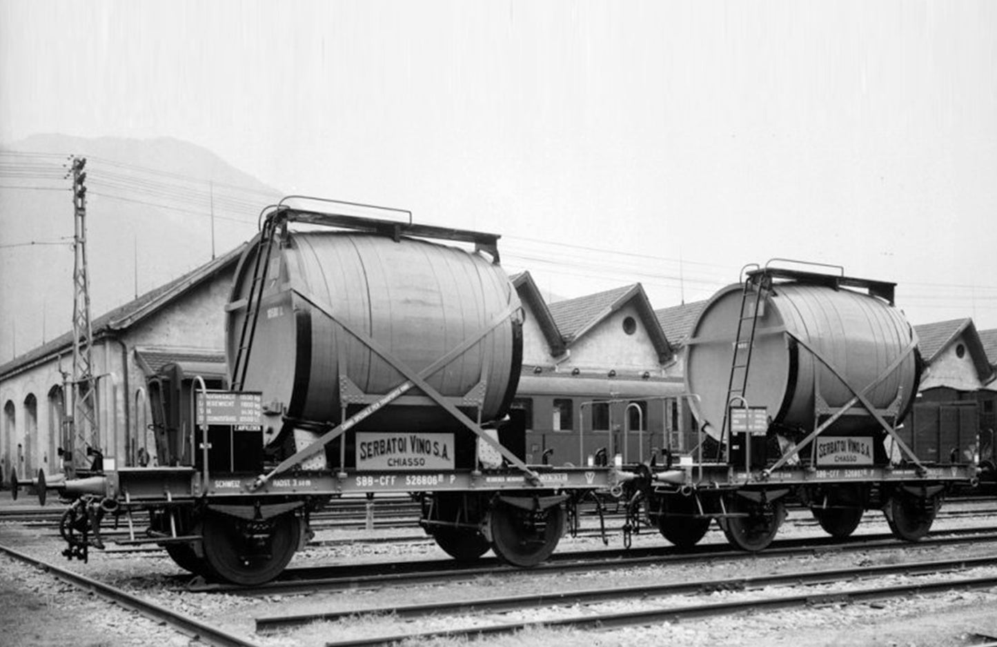 Set07 Deux Wagons à Vin (Foudre) "Serbatoi Vino SA" - SBB/CFF - Epoque II