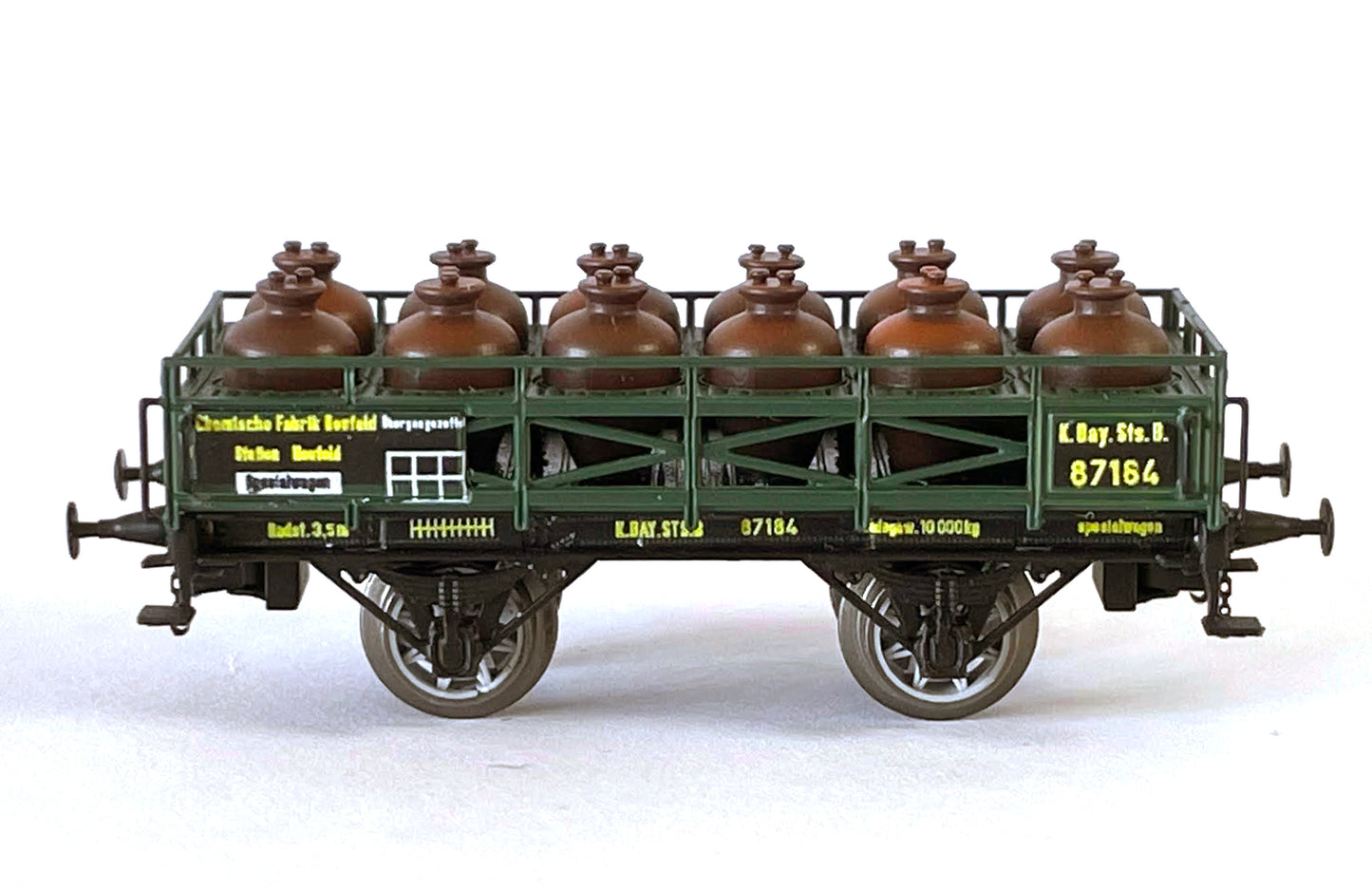 .AP4026-2 Acid transport wagon handcrafted in brass with 12 plastic amphoras K.Bay.Sts.B. - I Era